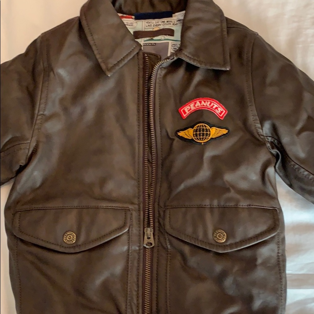 Gap kids faux leather  bomber jacket size 6boys
